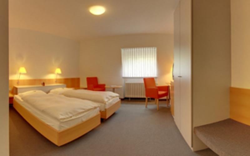 Hotel Spenerhaus Frankfurt am Main Bagian luar foto